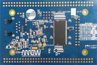 LPC1850-DB1-B - макетная плата на базе Cortex-M3 микроконтроллера LPC1850FET256 от NXP. Вид снизу