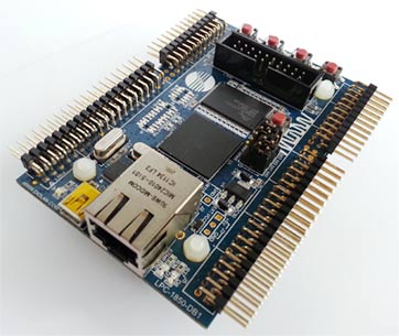 Макетная плата LPC1850-DB1-C с внешней SDARM памятью и напаянными штыревыми разъемами